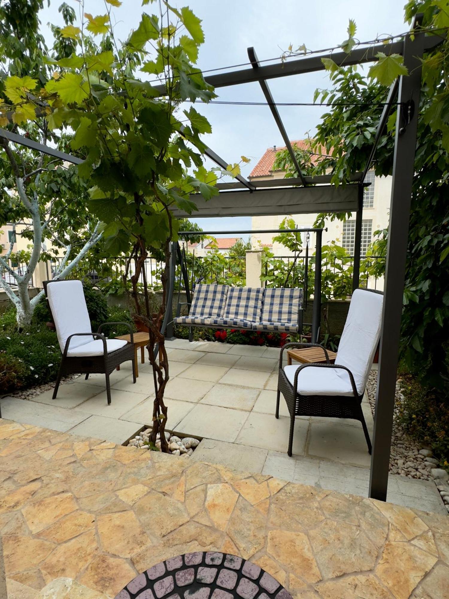 Hvar Apartments Felix Хвар Екстер'єр фото